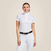 Front view of a female model wearing the white Ariat Aptos Short Sleeve Show Shirt on a plain background