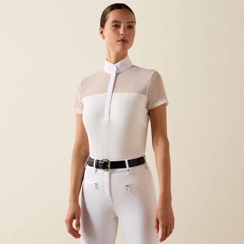 Front view of model wearing the Ariat Allure Short Sleeve Show Shirt in white in a studio setting