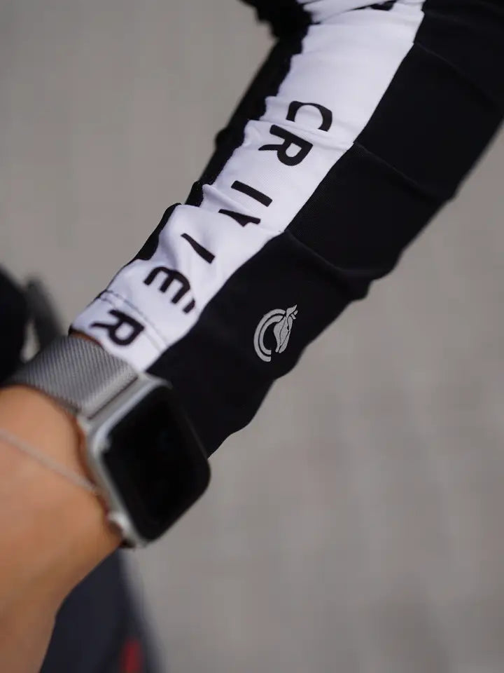 Close-up view of the long sleeve on the Criniere Estella Noir Night Long Sleeve Shirt