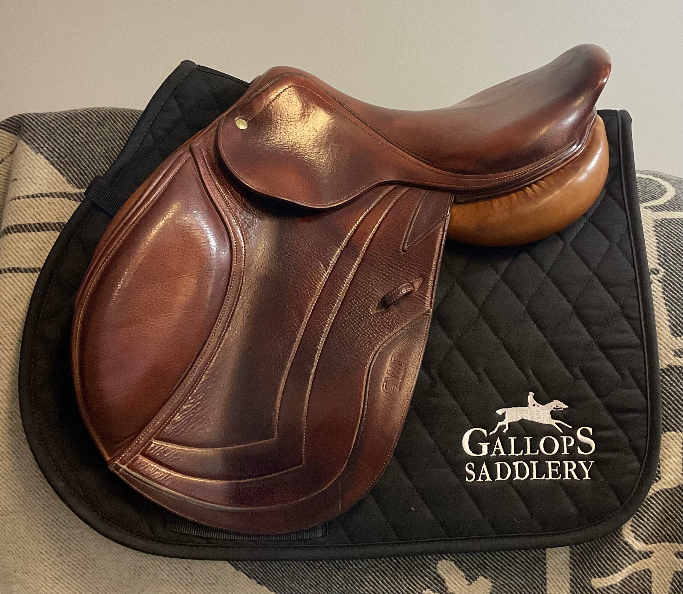CWD SE02 Jump Saddle