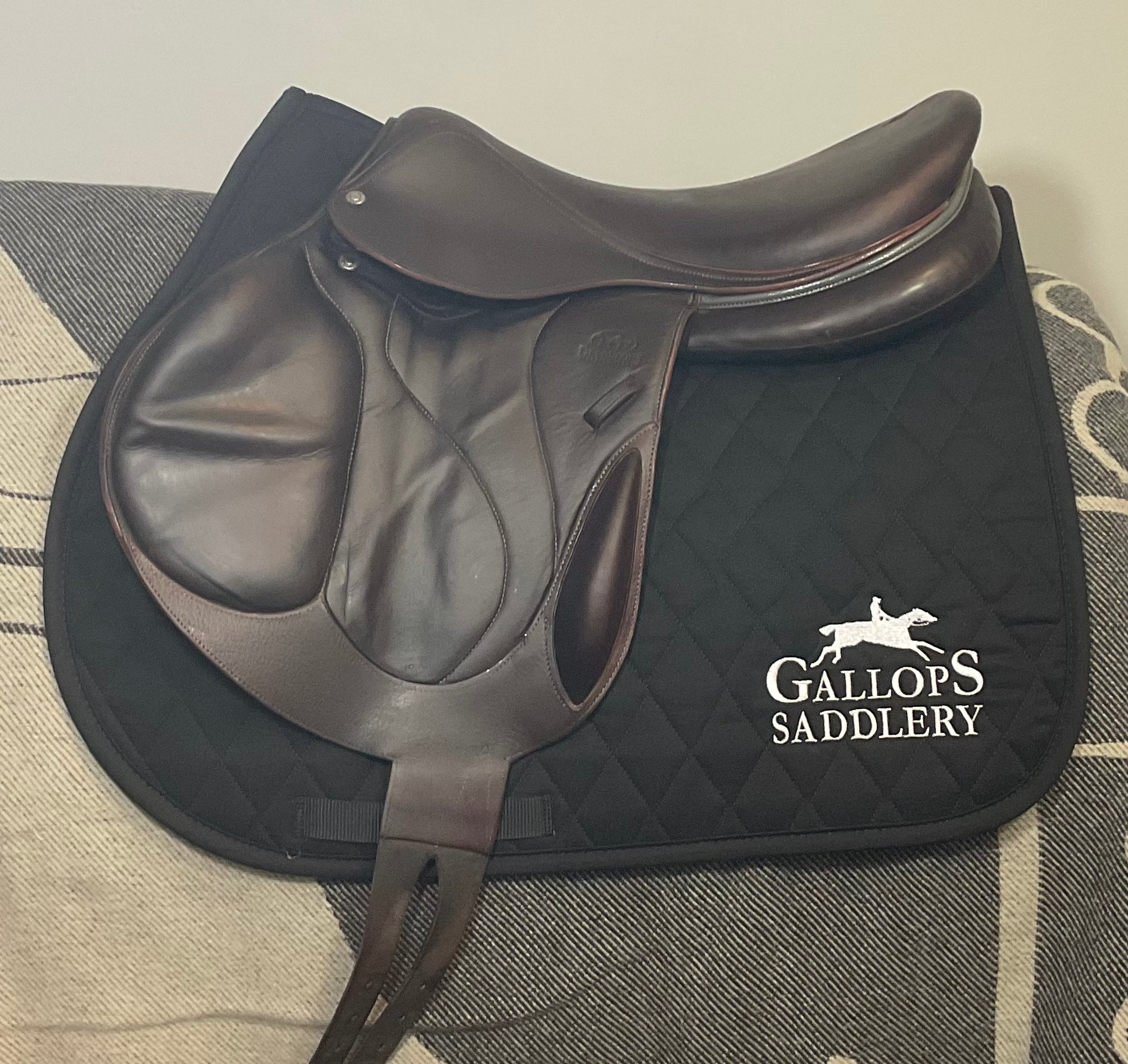 Devoucoux Chiberta O Monoflap Jump Saddle