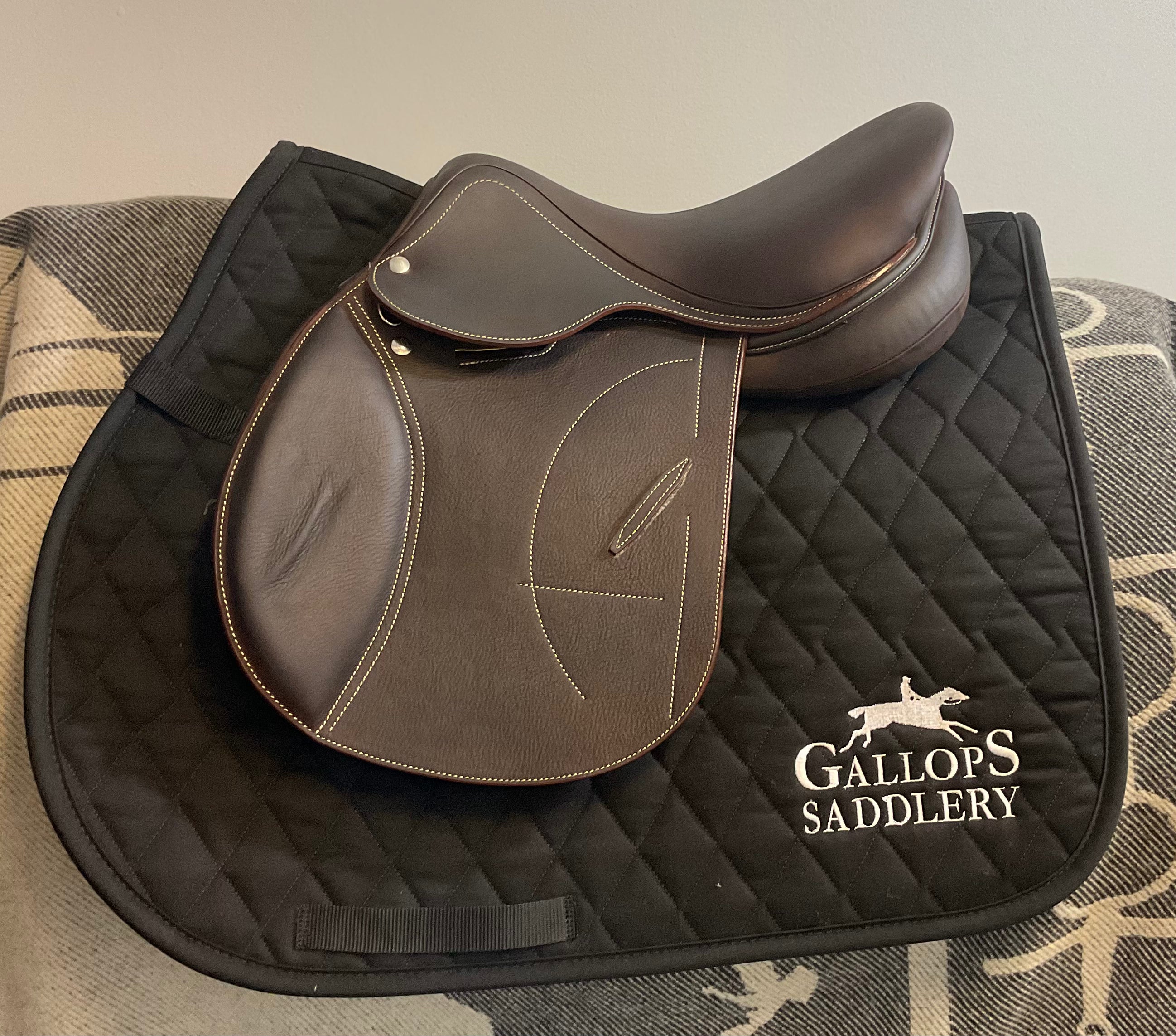 Arion J1 Jump Saddle