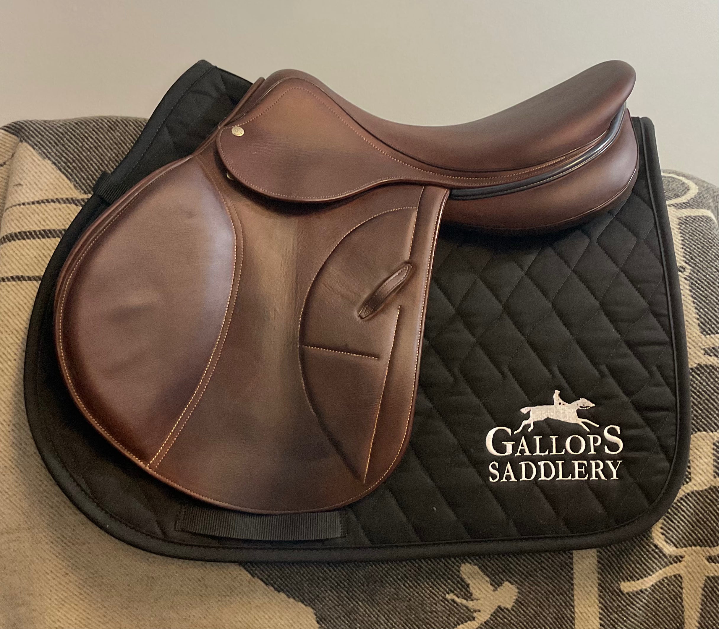 Arion J1 Jump Saddle