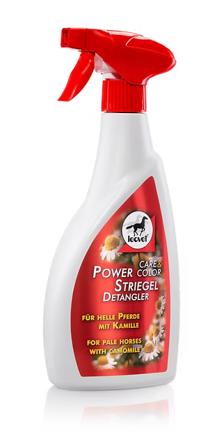 Front view of a spray bottle of the Leovet Power Striegel Detangler Pale on a white background